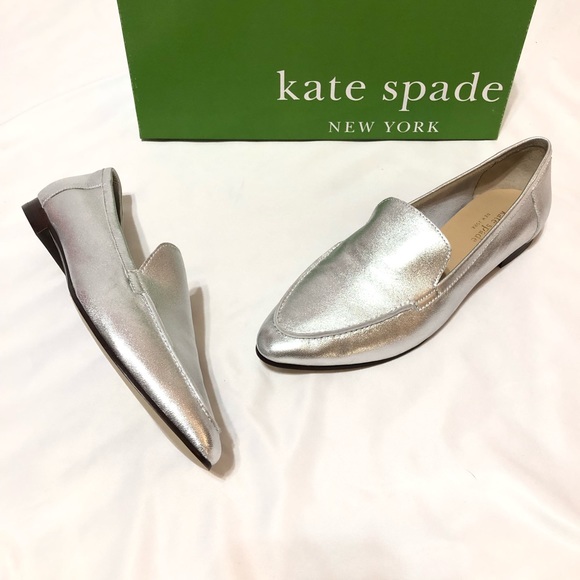 kate spade Shoes - 🔥NEW!🔥Kate Spade Silver Metallic Flats
